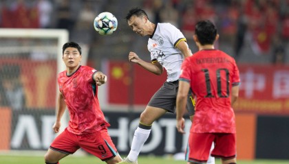 国足主力后腰因停赛提前离队 备战京沪榜首大战