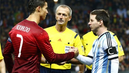 C罗小迷弟：我的偶像是C罗！但梅西和C罗肯定选梅西！