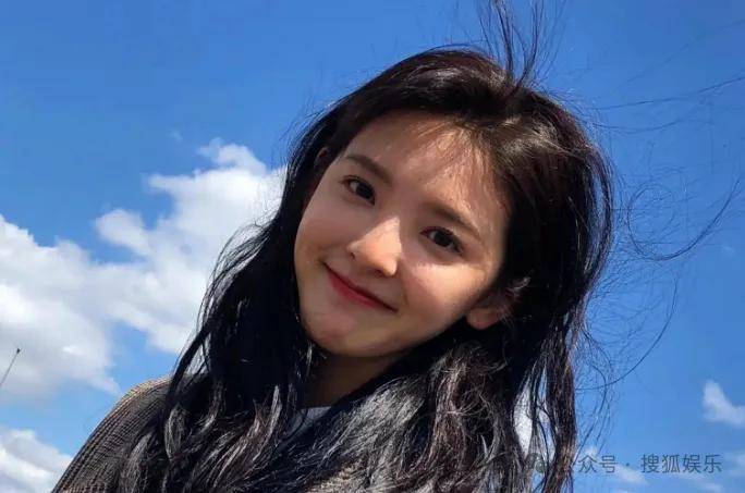 又要见证素人明星的诞生？都说她不进娱乐圈可惜了......