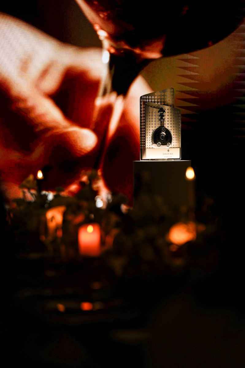 路易十三《春秋·天蕴启时》私享雅宴于深圳启幕 以时光之名，礼献人生珍贵时刻