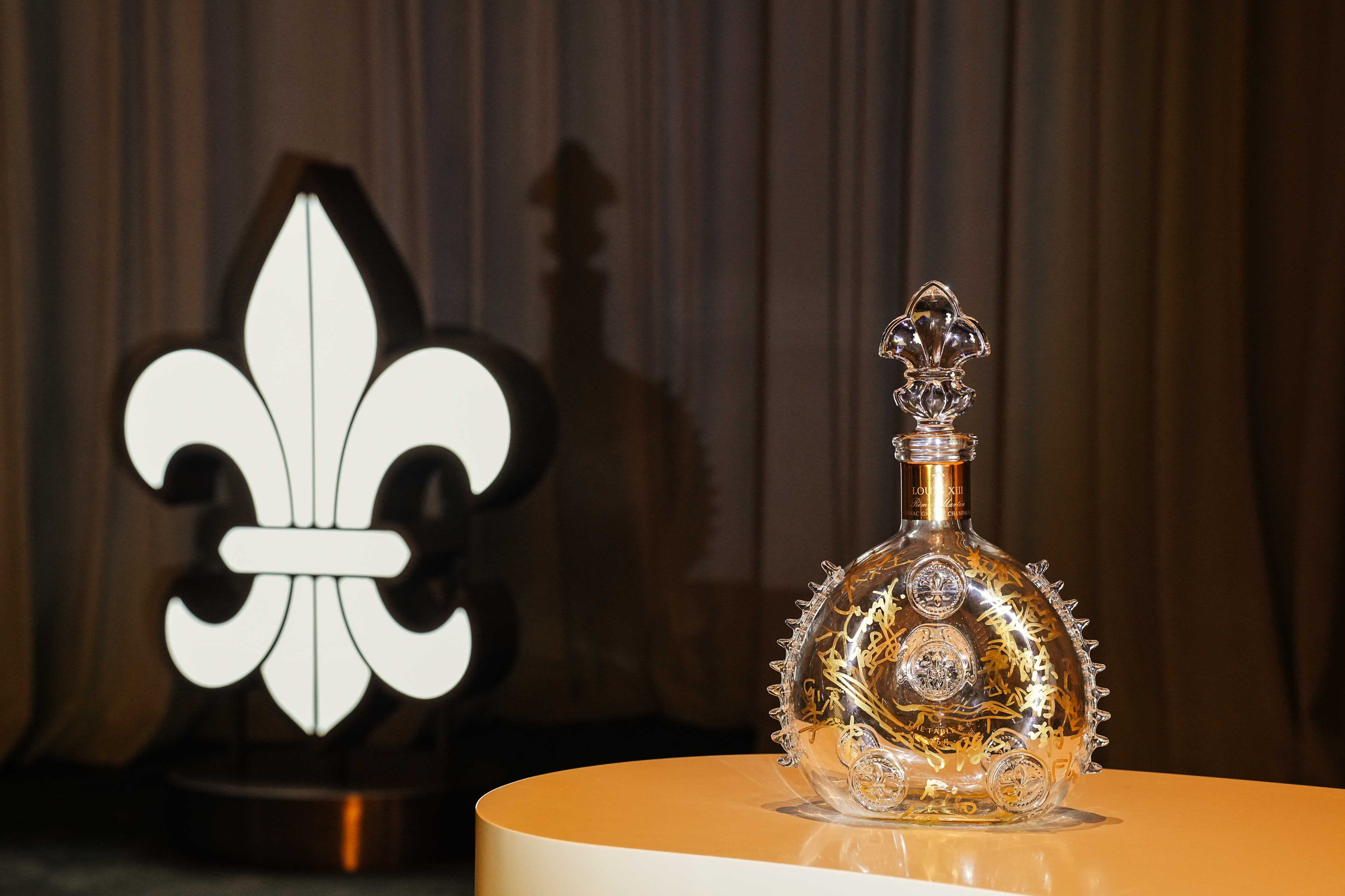 路易十三《春秋·天蕴启时》私享雅宴于深圳启幕 以时光之名，礼献人生珍贵时刻