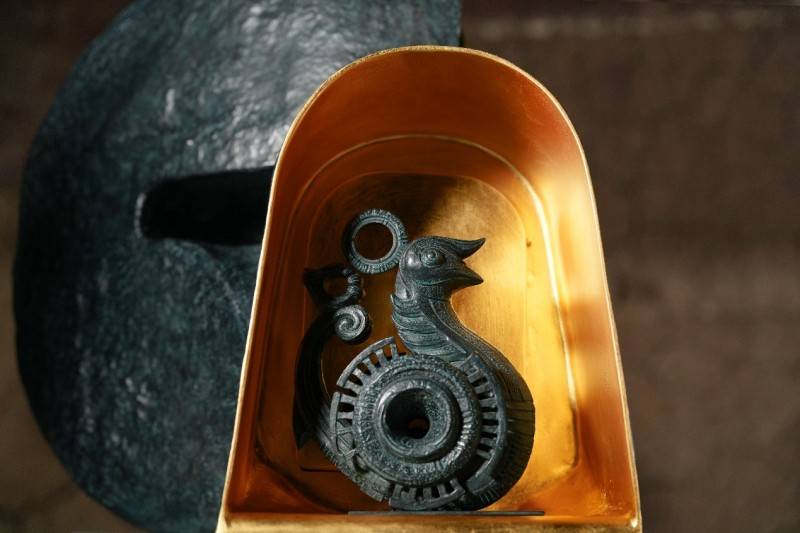 时光纵深，共话恒远：路易十三携蒋琼耳呈现150周年艺术臻藏版《存在与时间》