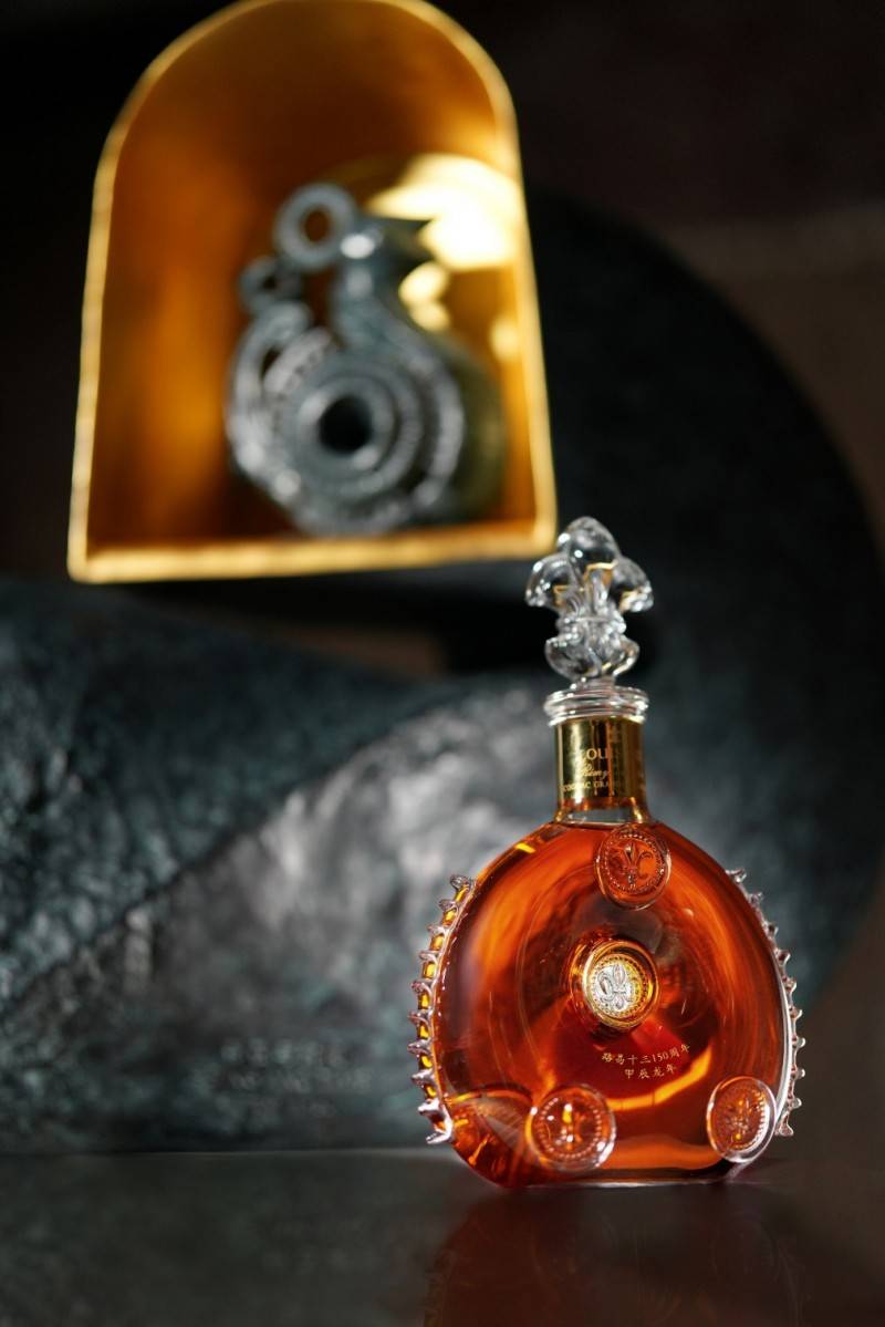 时光纵深，共话恒远：路易十三携蒋琼耳呈现150周年艺术臻藏版《存在与时间》